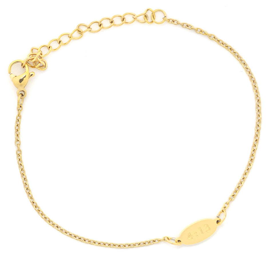 4:13 Oval Pendant Bracelet